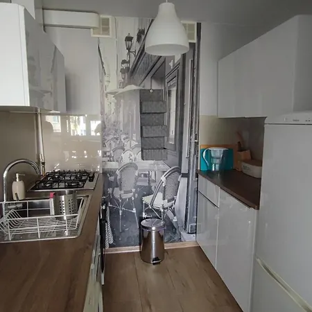 Lenki Apartamenty Metro Brodno Warsaw Exterior photo